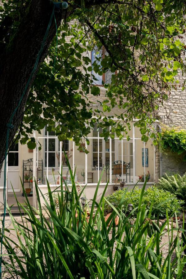 L'Escapade Place Voltaire Vermenton エクステリア 写真