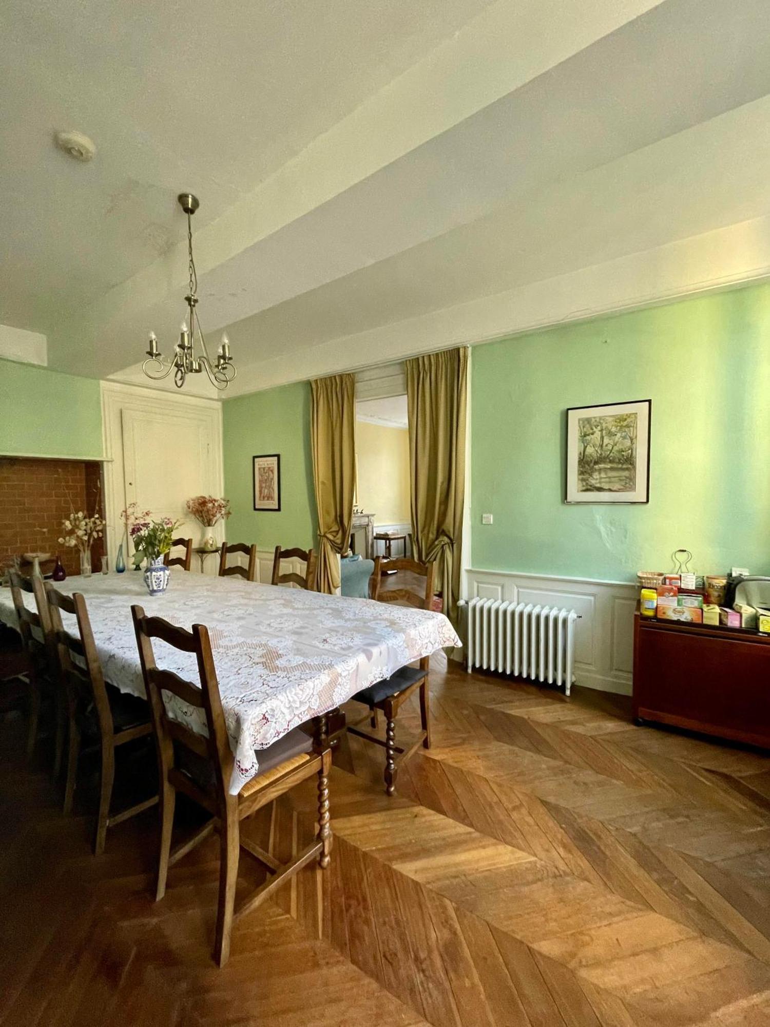 L'Escapade Place Voltaire Vermenton エクステリア 写真