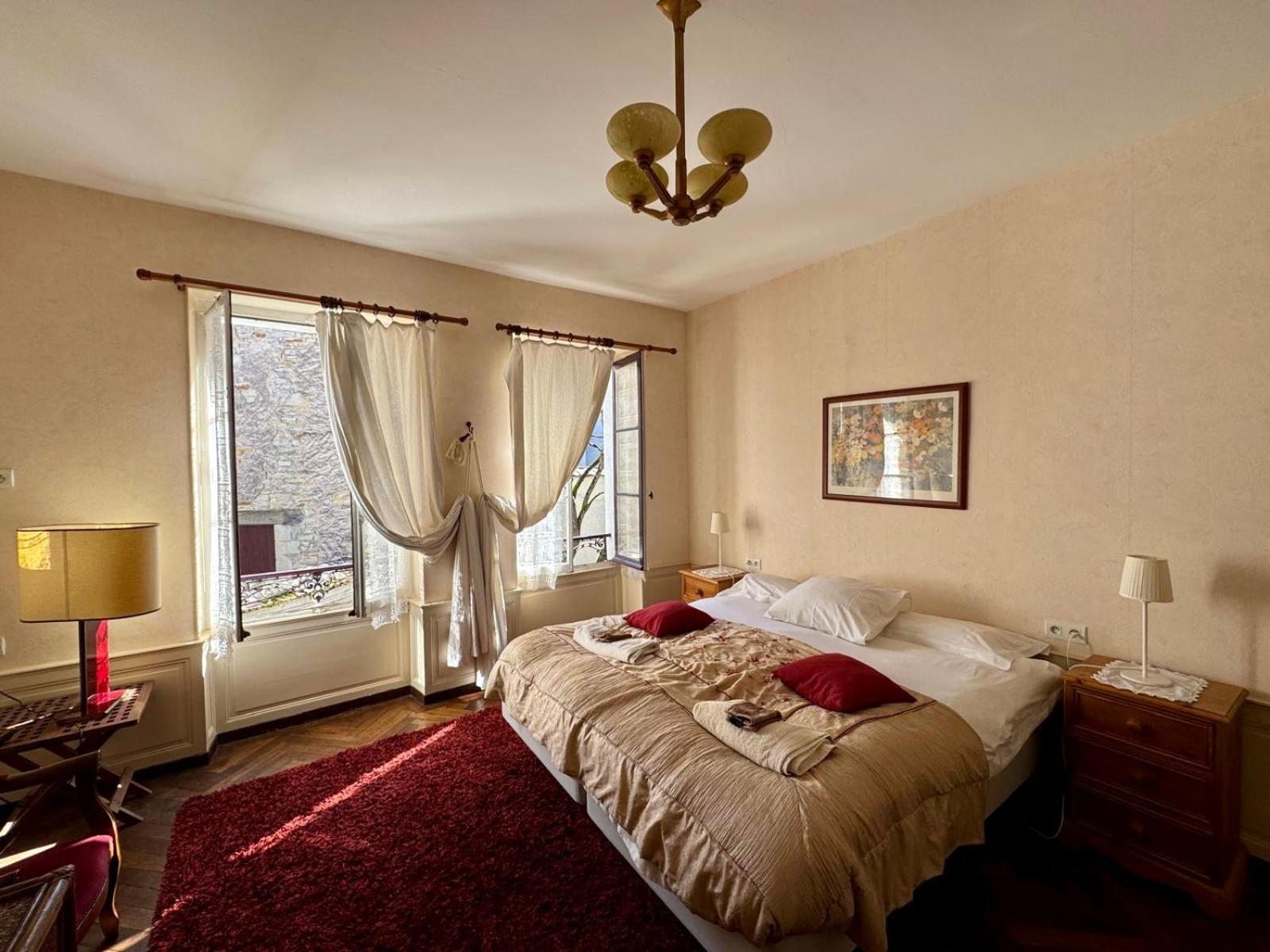 L'Escapade Place Voltaire Vermenton 部屋 写真