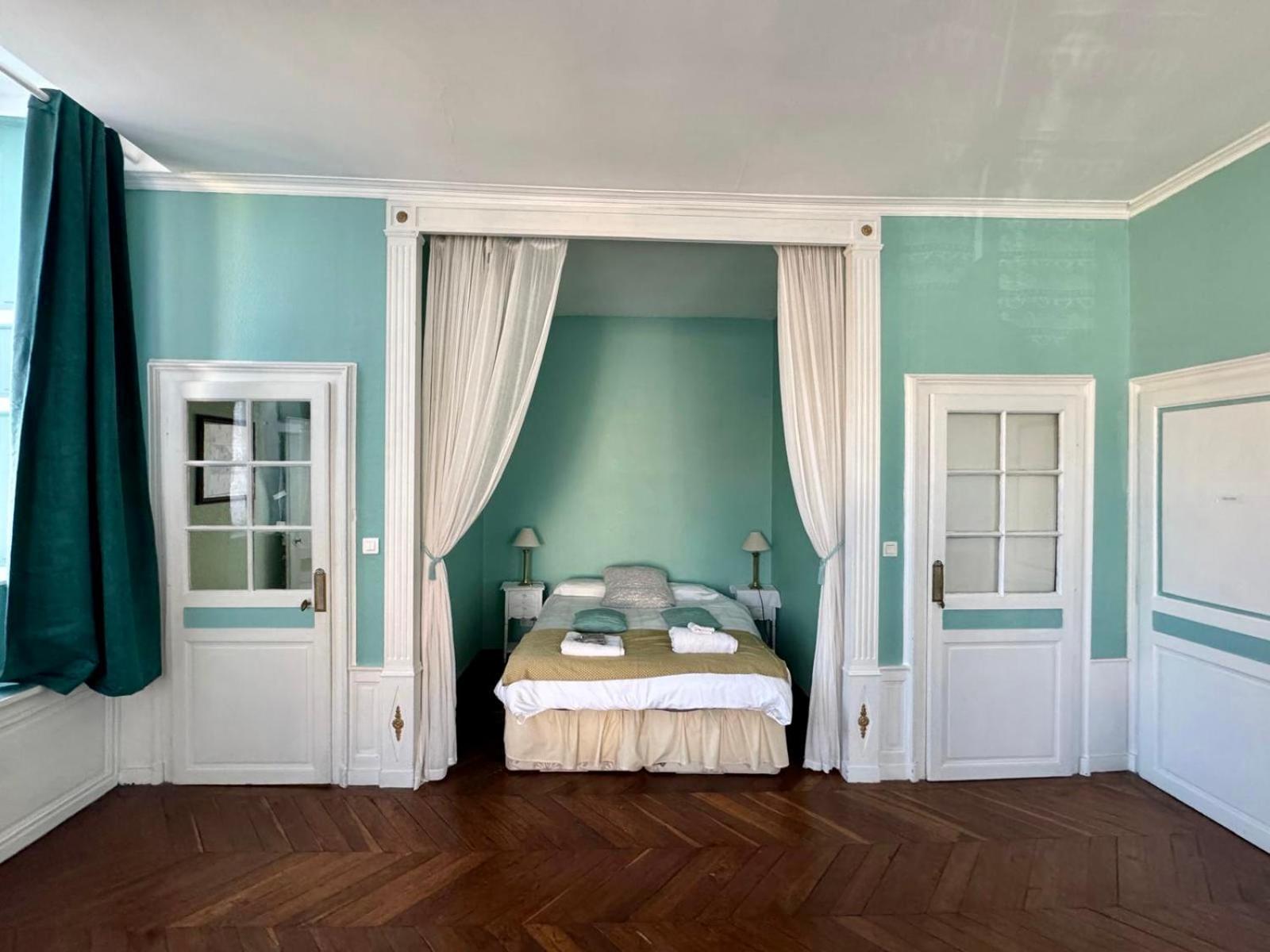 L'Escapade Place Voltaire Vermenton 部屋 写真