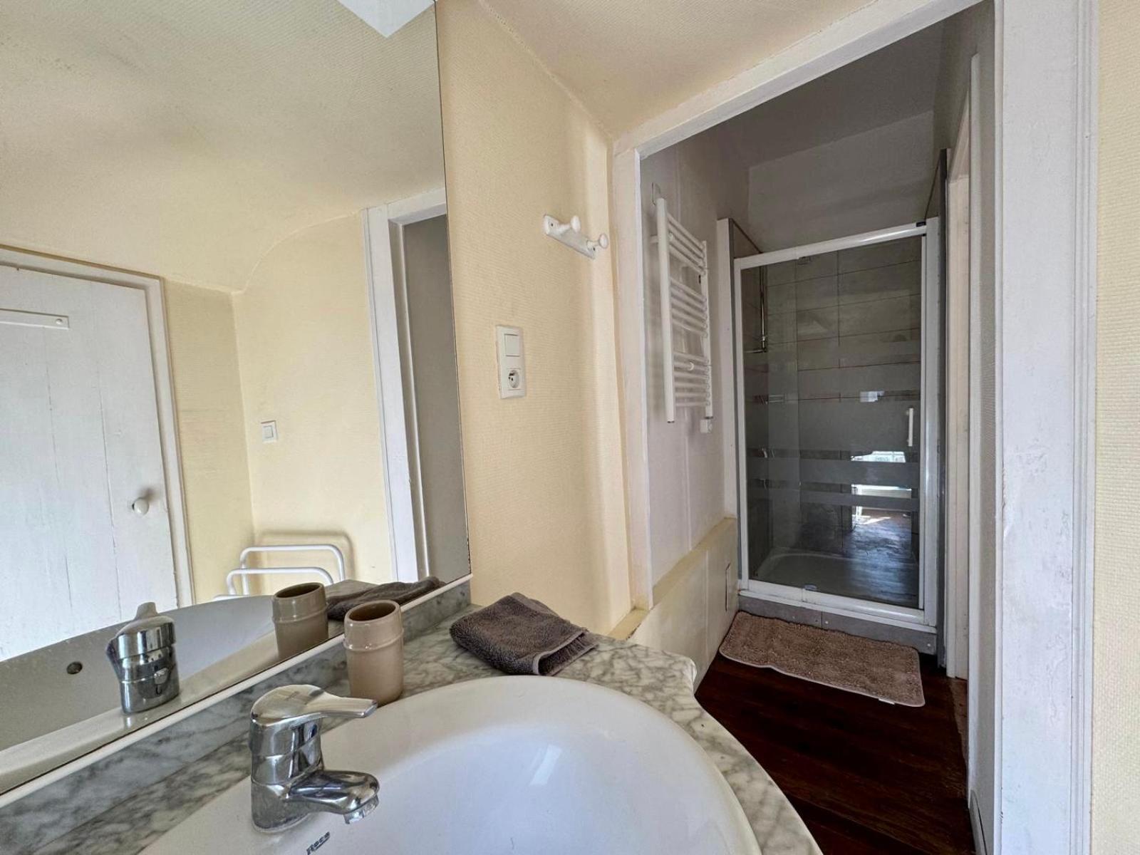 L'Escapade Place Voltaire Vermenton 部屋 写真